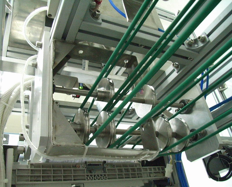 cnc精密機械加工工廠根據加工材料的硬度，切削狀態，材料類型，進給刀具